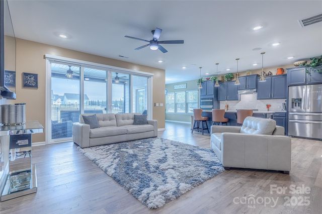 40184 Crooked Stick Drive, Lancaster, SC 29720