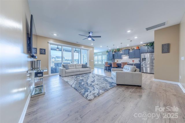 40184 Crooked Stick Drive, Lancaster, SC 29720