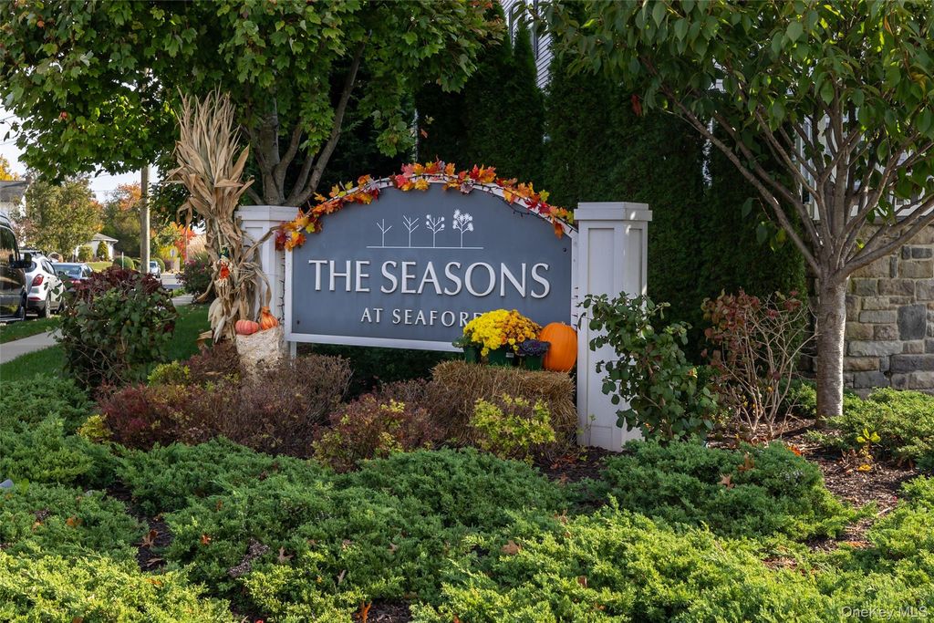 57 Spring Drive, Seaford, NY 11783 — exterior