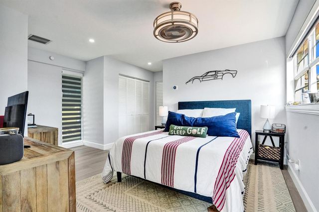 1411 NE 7th Street, Fort Lauderdale, FL 33304