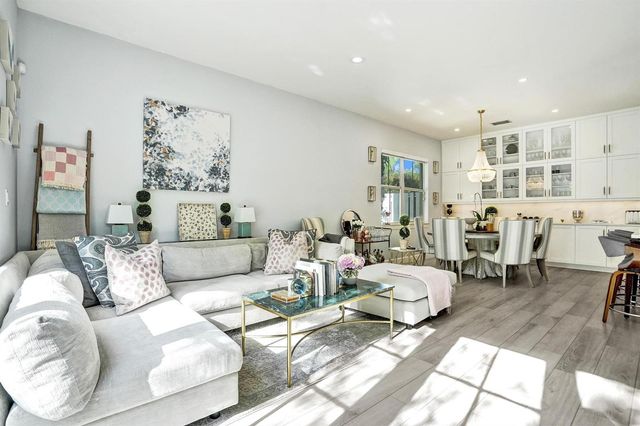 1411 NE 7th Street, Fort Lauderdale, FL 33304