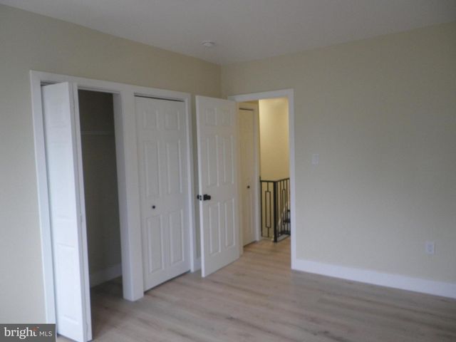 1114 LANGHAM AVE, Camden, NJ 08103