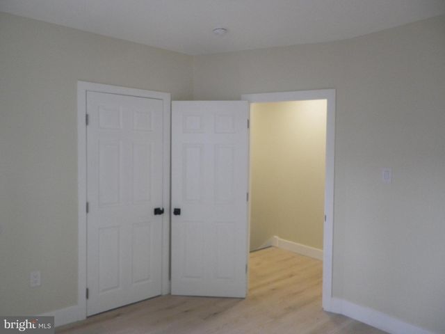 1114 LANGHAM AVE, Camden, NJ 08103