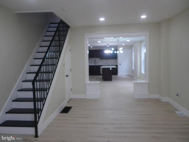 1114 LANGHAM AVE, Camden, NJ 08103