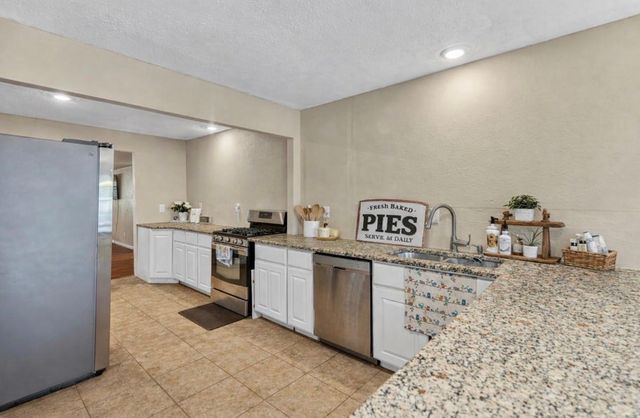 4008 Trent Road, Huffman, TX 77336