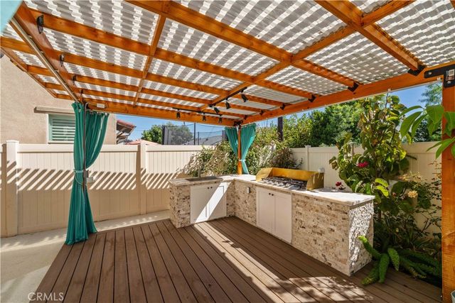 8606 Mission Dr, Rosemead, CA 91770
