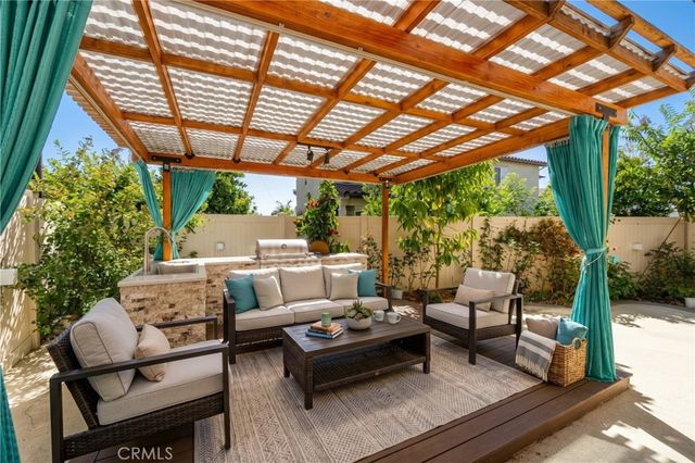 8606 Mission Dr, Rosemead, CA 91770