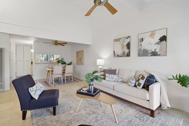 2526 Overhill Ln, Davis, CA 95616