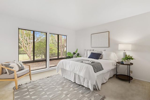 2526 Overhill Ln, Davis, CA 95616