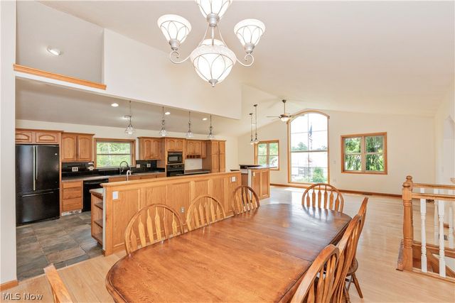 6205 River Road, Madison, OH 44057