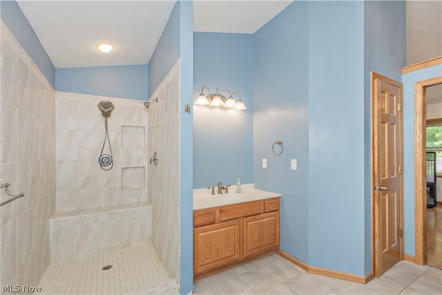 6205 River Road, Madison, OH 44057