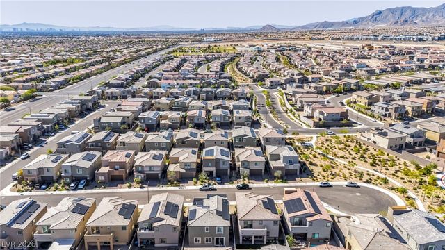 9250 Alden Pointe Court, Las Vegas, NV 89143