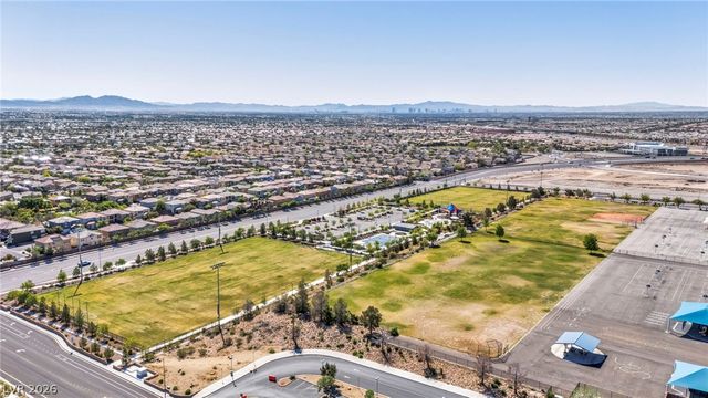 9250 Alden Pointe Court, Las Vegas, NV 89143