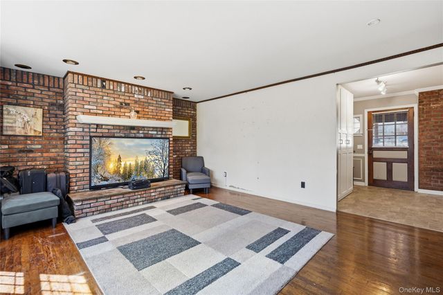 146 Ontario Avenue, Massapequa, NY 11758
