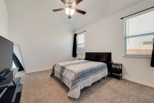 11215 Hawks Landing Drive, Aubrey, TX 76227