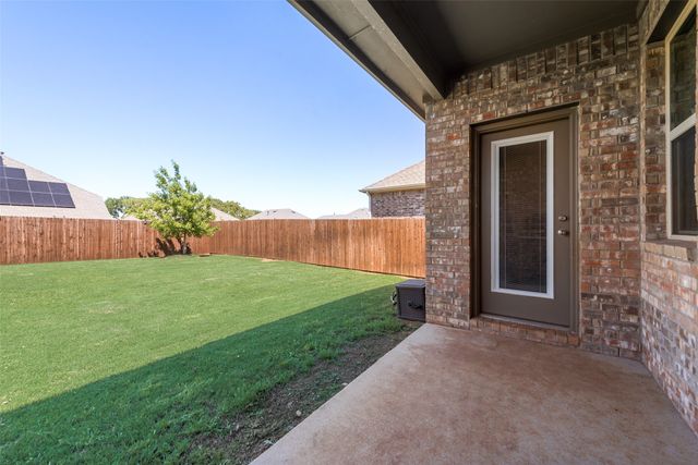 11215 Hawks Landing Drive, Aubrey, TX 76227