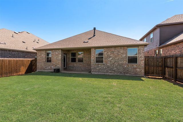 11215 Hawks Landing Drive, Aubrey, TX 76227