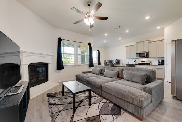 11215 Hawks Landing Drive, Aubrey, TX 76227