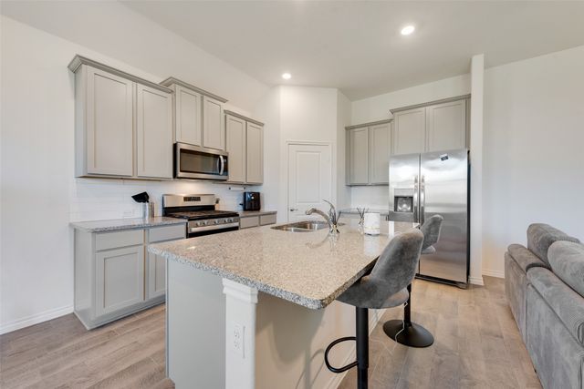11215 Hawks Landing Drive, Aubrey, TX 76227