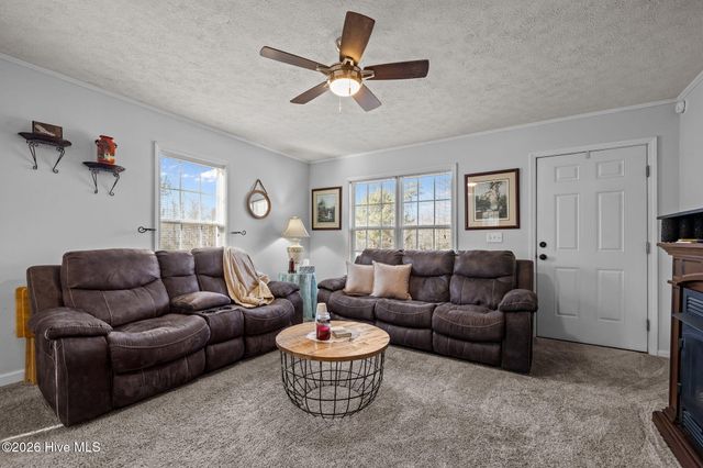 585 Roberts Road, Newport, NC 28570