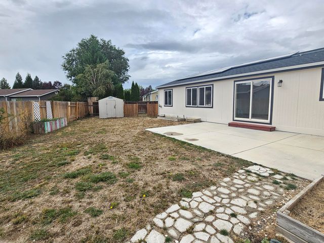 6338 Katie Lane, Klamath Falls, OR 97603