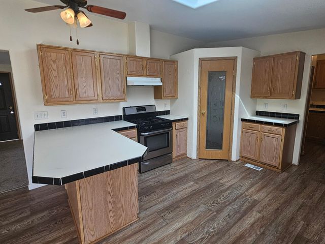 6338 Katie Lane, Klamath Falls, OR 97603