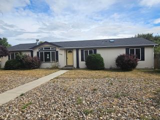 6338 Katie Lane, Klamath Falls, OR 97603
