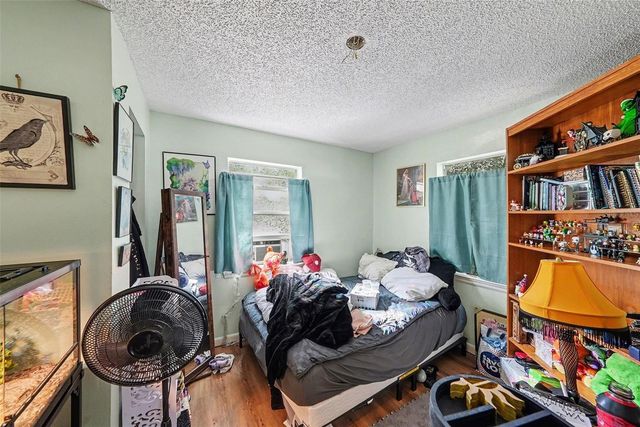 209 DENNISON ROAD, Lutz, FL 33548