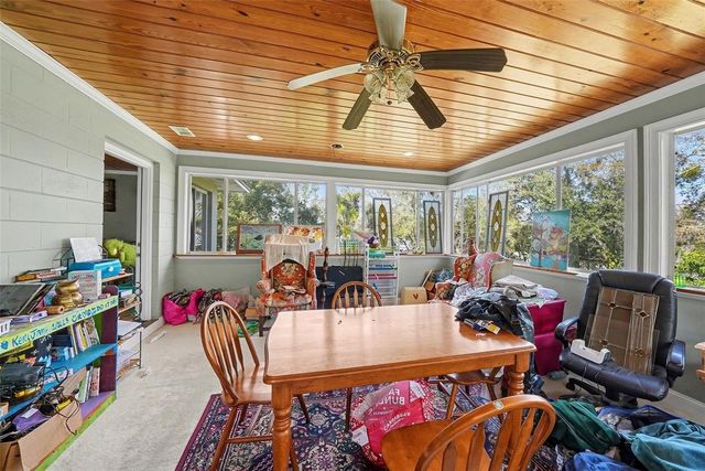 209 DENNISON ROAD, Lutz, FL 33548