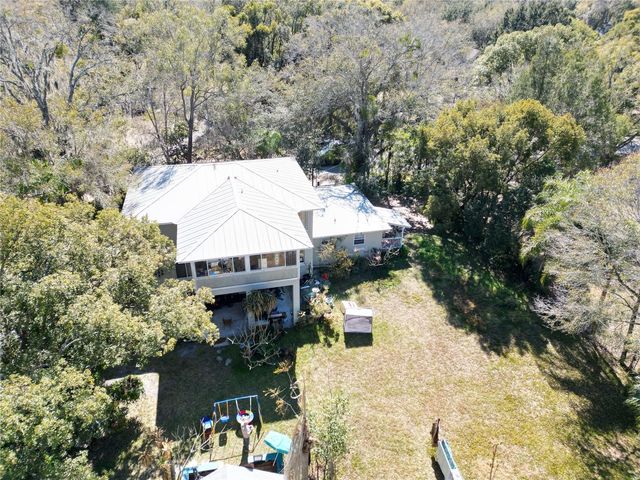 209 DENNISON ROAD, Lutz, FL 33548