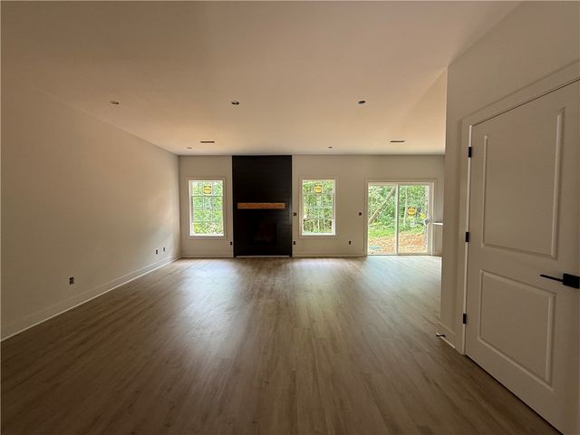 32 Dumfries Drive, Bella Vista, AR 72715