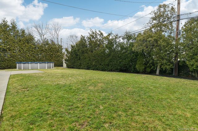 1 Haskel Court, Stony Brook, NY 11790