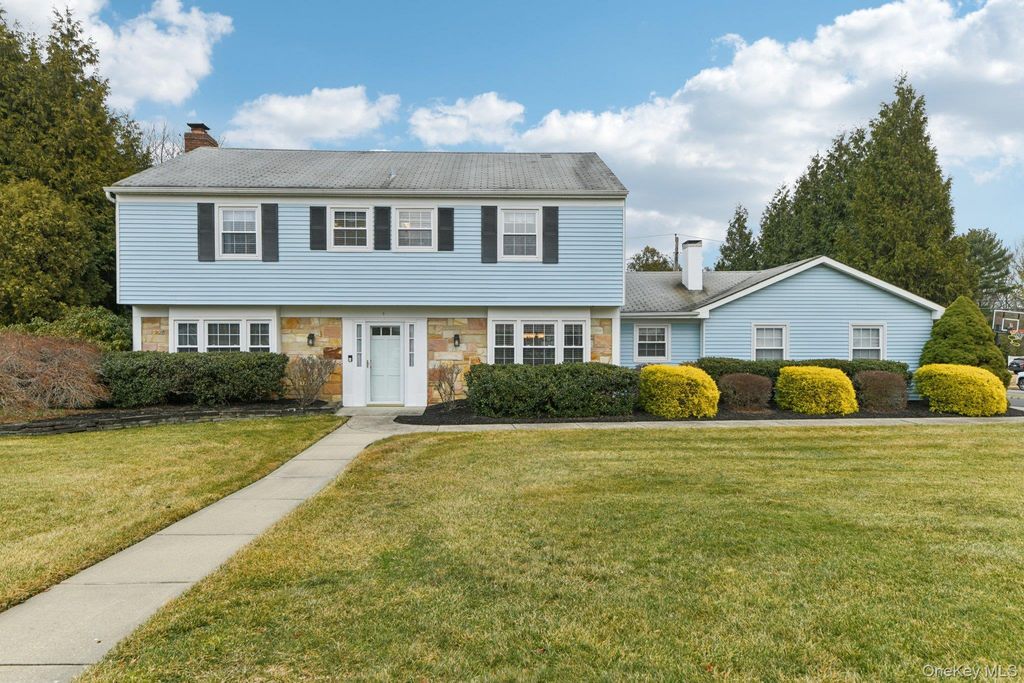 1 Haskel Court, Stony Brook, NY 11790