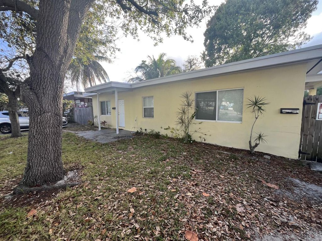 211 N A Street, Lake Worth Beach, FL 33460