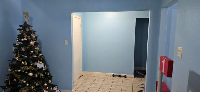 32 E Mountain Creek Drive 24, Grand Prairie, TX 75052