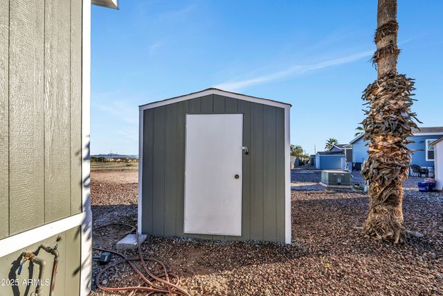 2000 S APACHE Road 220, Buckeye, AZ 85326