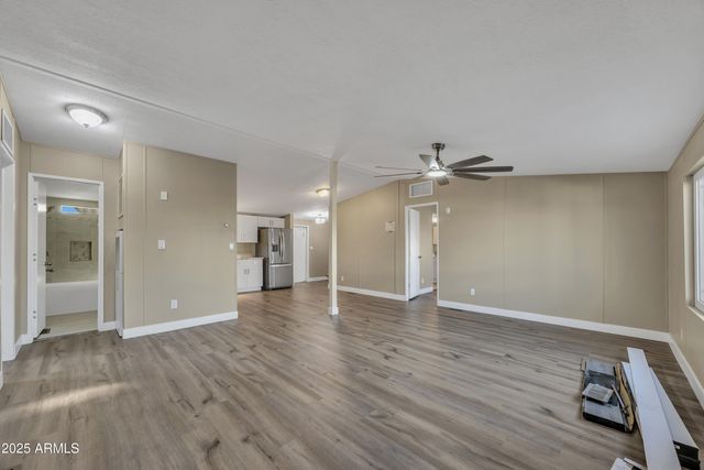 2000 S APACHE Road 220, Buckeye, AZ 85326