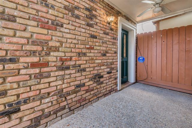 2229 Mimosa Drive 9, Houston, TX 77019