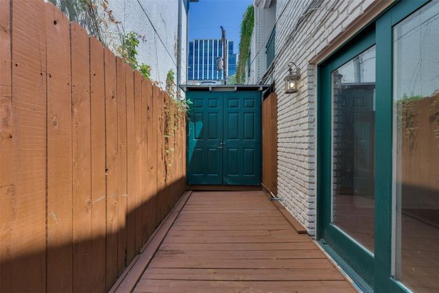 2229 Mimosa Drive 9, Houston, TX 77019
