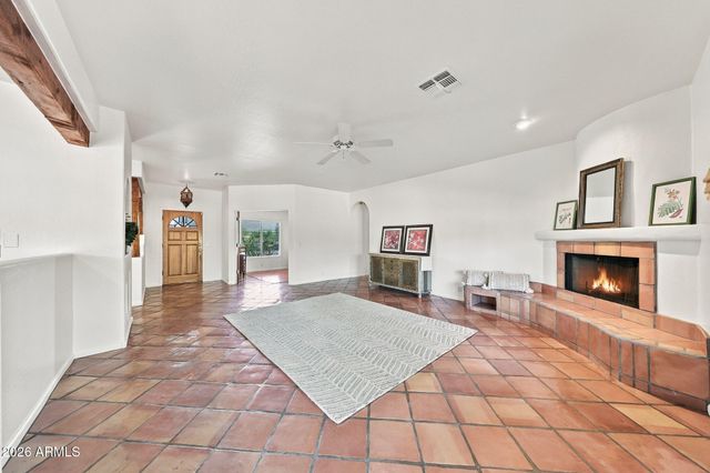 37836 N 4TH Street, Phoenix, AZ 85086
