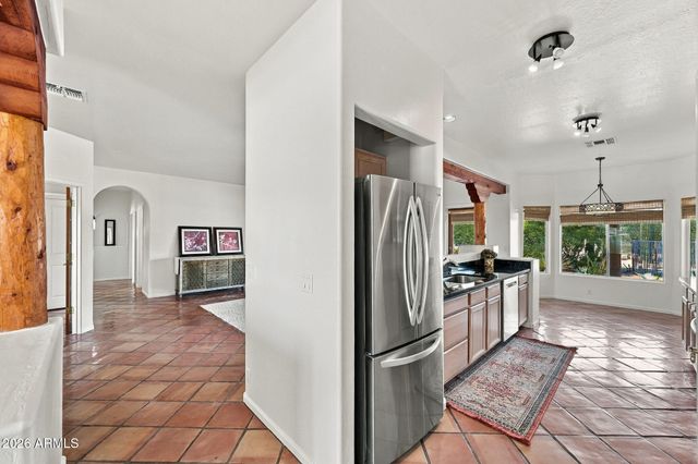 37836 N 4TH Street, Phoenix, AZ 85086