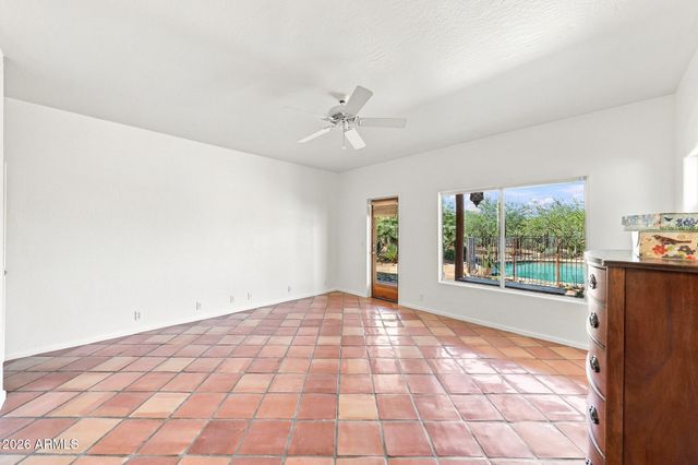 37836 N 4TH Street, Phoenix, AZ 85086