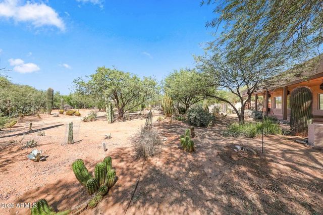 37836 N 4TH Street, Phoenix, AZ 85086