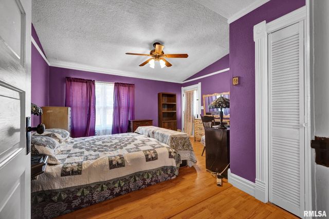 1219 N 4TH Street, Chillicothe, IL 61523
