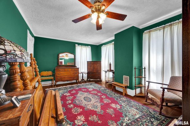 1219 N 4TH Street, Chillicothe, IL 61523