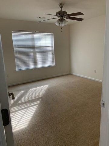 2733 Normandy Ridge, Lawrenceville, GA 30044