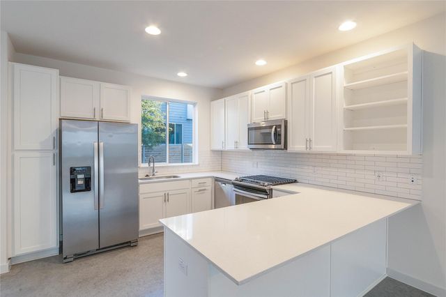 801 N Bluff DR 29, Austin, TX 78745