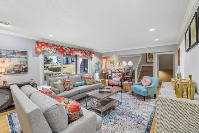 4817 Cedar Drive, West Des Moines, IA 50266