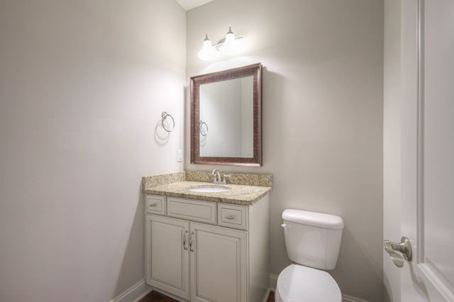 5003 Rizer Point Dr, Franklin, TN 37069