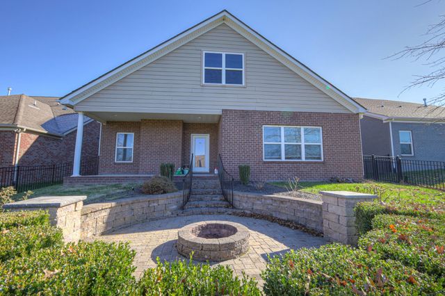 5003 Rizer Point Dr, Franklin, TN 37069